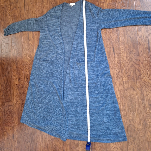 LuLaRoe Long Open-Front Cardigan in Heathered Dark Gray - Picture 4 of 5